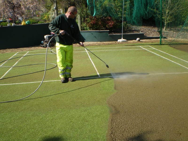 Tennis court repairing and cleaning