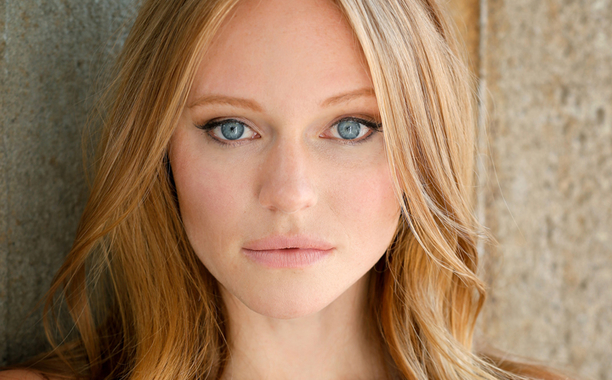 Picking A Headshot Photographer