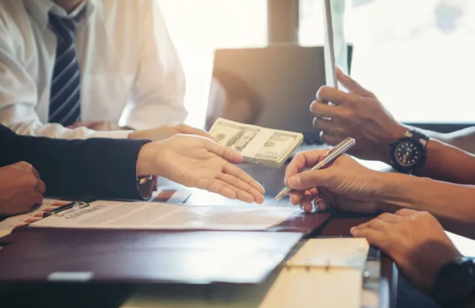 Navigating the Landscape of Leisure Finance on the Gold Coast